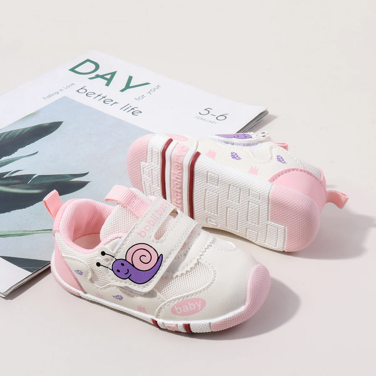 Spring and Autumn Mesh Breathable Toddler Shoes Boys Girls Soft Soled TPR Anti-slip Functional Shoes for Children factory