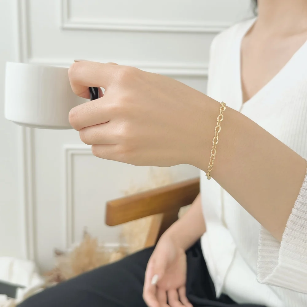 KAKODIY Unique Design Rhodium 14K Gold Plated Glitter Minimalist Chain Women's Jewelry Bracelets and Bangles Adjustable Length detail 5