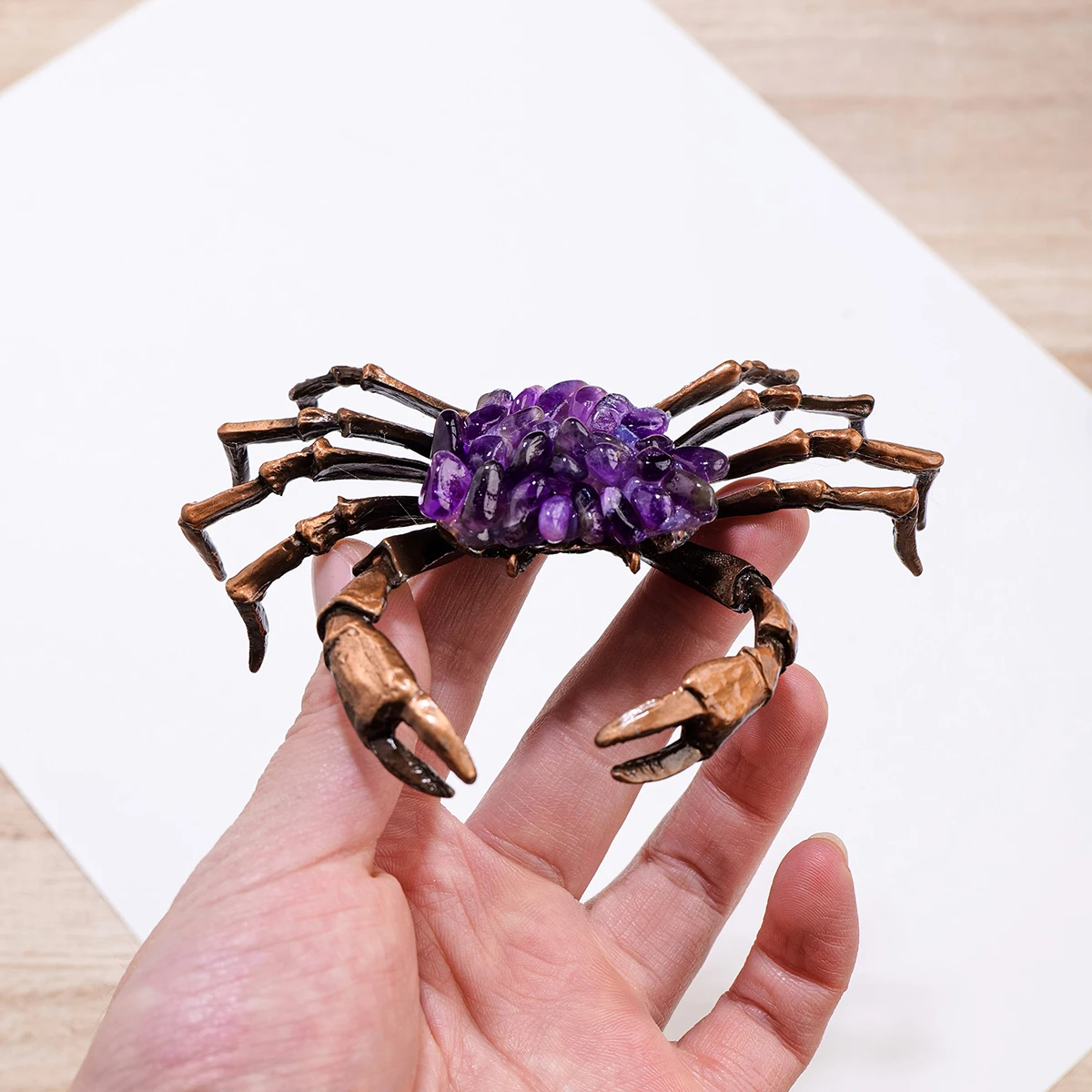 卸売天然アメジスト砂利紫クォーツ刻まれたカニ動物像エネルギー宝石家