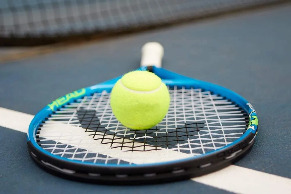 Оптовая продажа с фабрики, специально отпечатанный логотип, специальная шерстяная Tenis Deportivos, весло, мячи, желтая сумка, дешевая тренировка