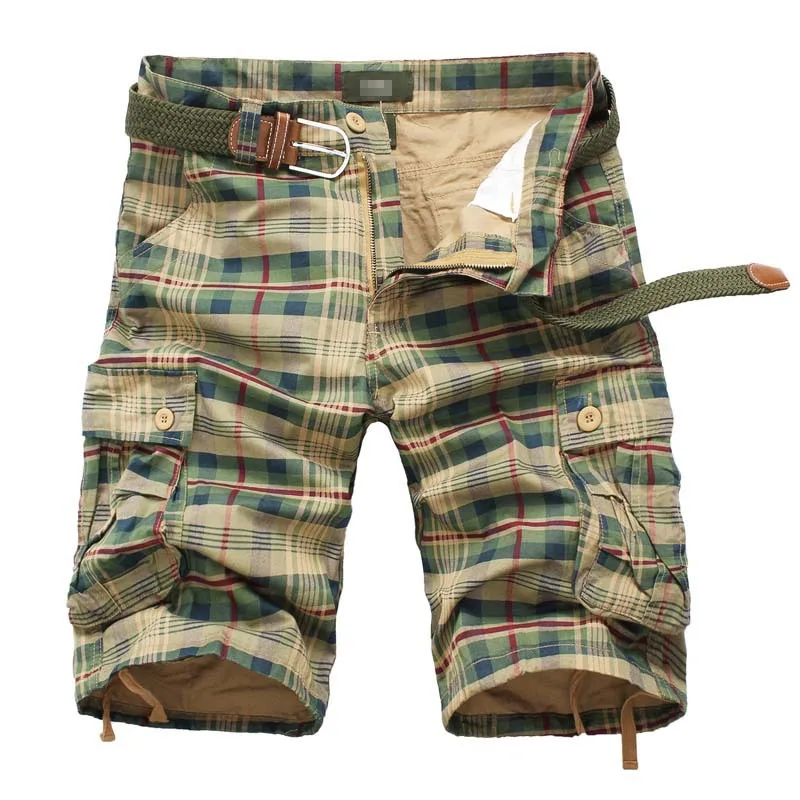 New European and American men's cargo shorts sport pants five-cent multi-pocket plaid shorts for men4_voghion.com