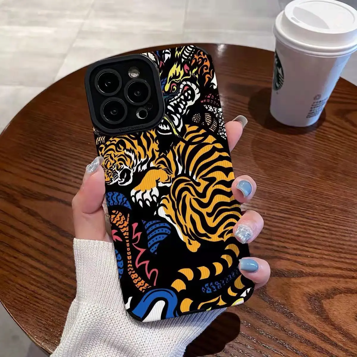 Étui de téléphone animalier, couverture complète, étui de téléphone mobile doux dragon et tigre pour iPhone 11 12 13 14 15 16 Pro Max Plus mode de rue  