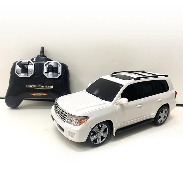 Diecast Toy Vehicle 1/24 Scale Hobby Models License Toyota Ruedas Calientes Cars Toys Model Remote Control Cars