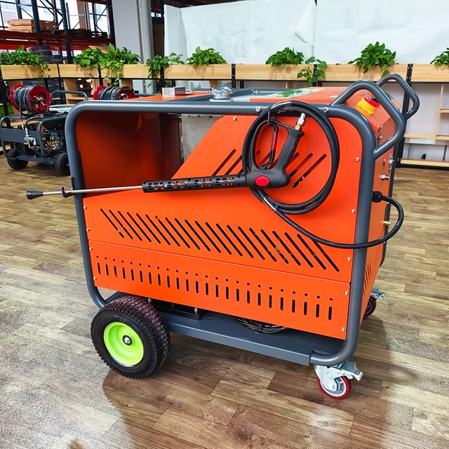 350bar Pressure, 15LPM Flow Rate, Fuel-heated Mobile Cleaning Machine, Preferred for Industrial Cleaning