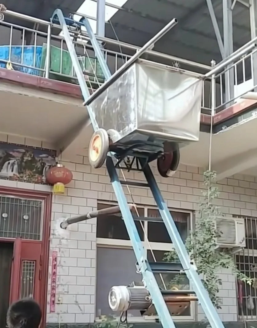 Automatic Electric Bucket Elevator Machine for Transportation Material Building Construction Elevator