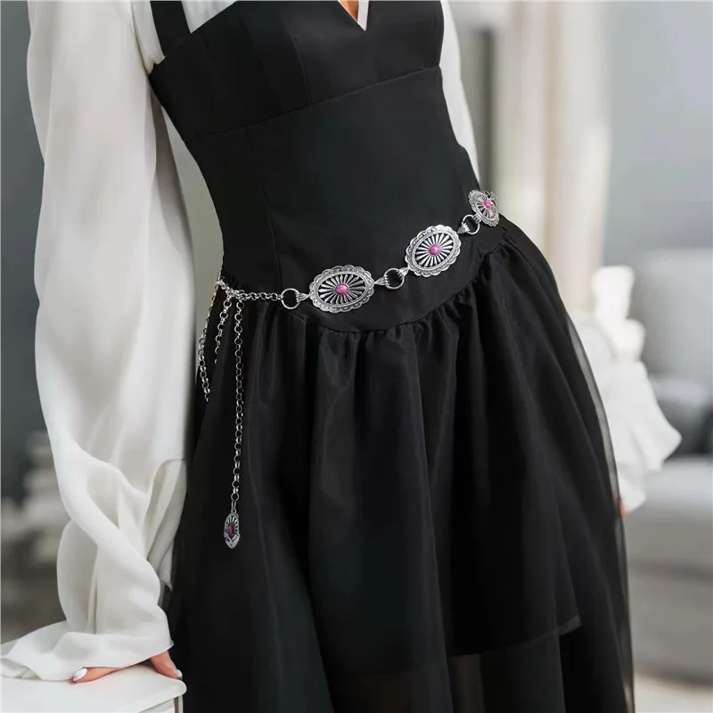 chinese dress ladies Selfish Curb Chain Belt in Gold