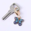 Mariposa de flor azul