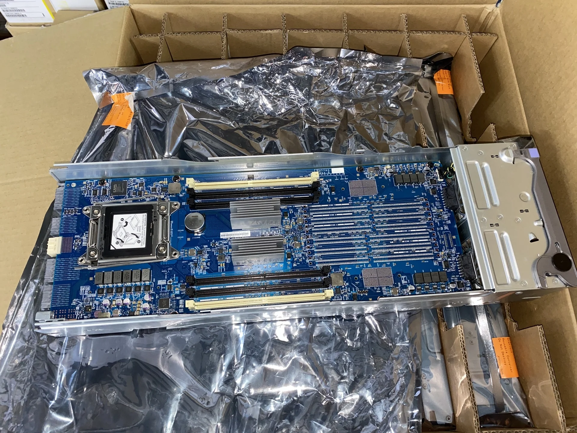 LenovoThnkpadX250 Linux 8GBメモリ LenovoThnkpadX250 Linux 8GBメモリ LenovoThnkpadX250 Linux