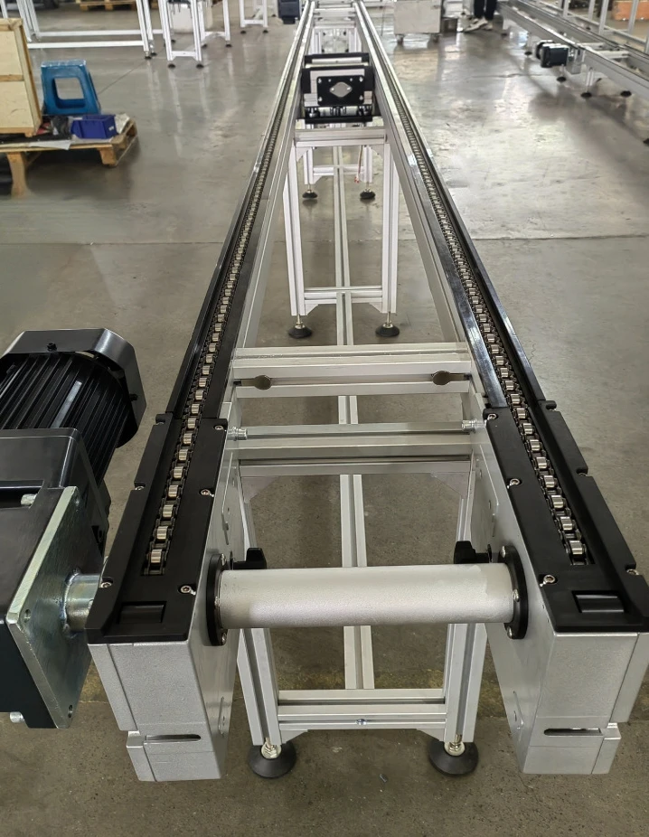Factory Direct Customized High-Speed Automatic Production Line Dual Speed Chain Conveyor with Adjustable Tray Conveyor