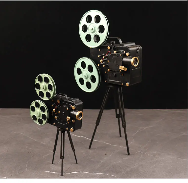 Lot De 3 épingles à Revers Métal Vintage – Caméra De Cinéma Et Projecteurs – état Neuf