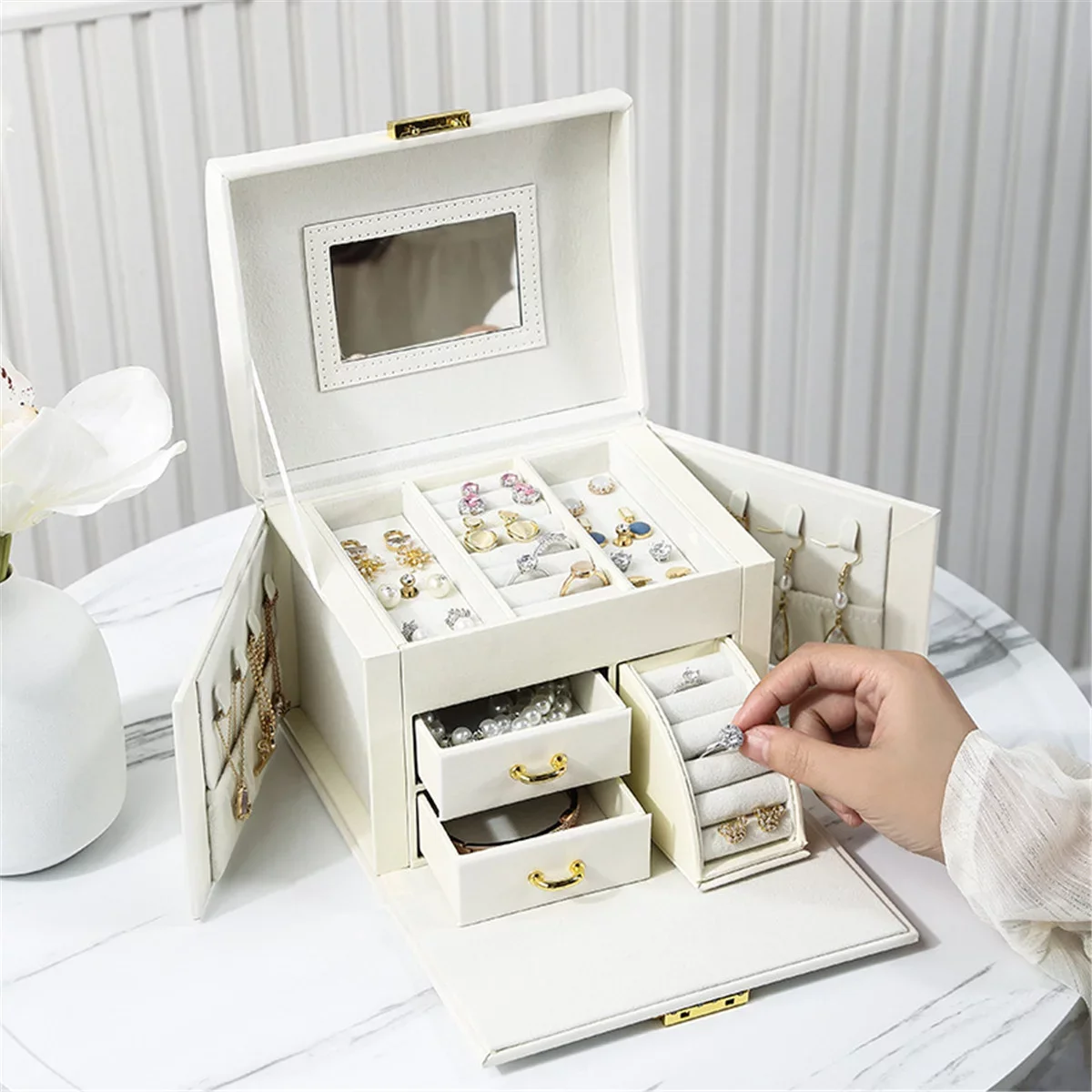 Senior PU Leather 3-Tier Luxury Travel Jewelry Box Portable Organizer with Lock for Gift Storage and Container Storage