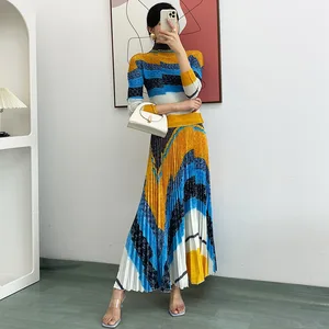 Plus Size Women's Clothing Two Piece Sets Casual Style Pleated Shirt Turtleneck Long Sleeves Printed Long Pleated Skirt Set