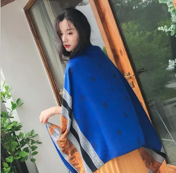 Scialle Con Stampa Di Elefante In Cotone: Scialle Estivo Del Commercio Equo E Solidale - Italia - Foto 5