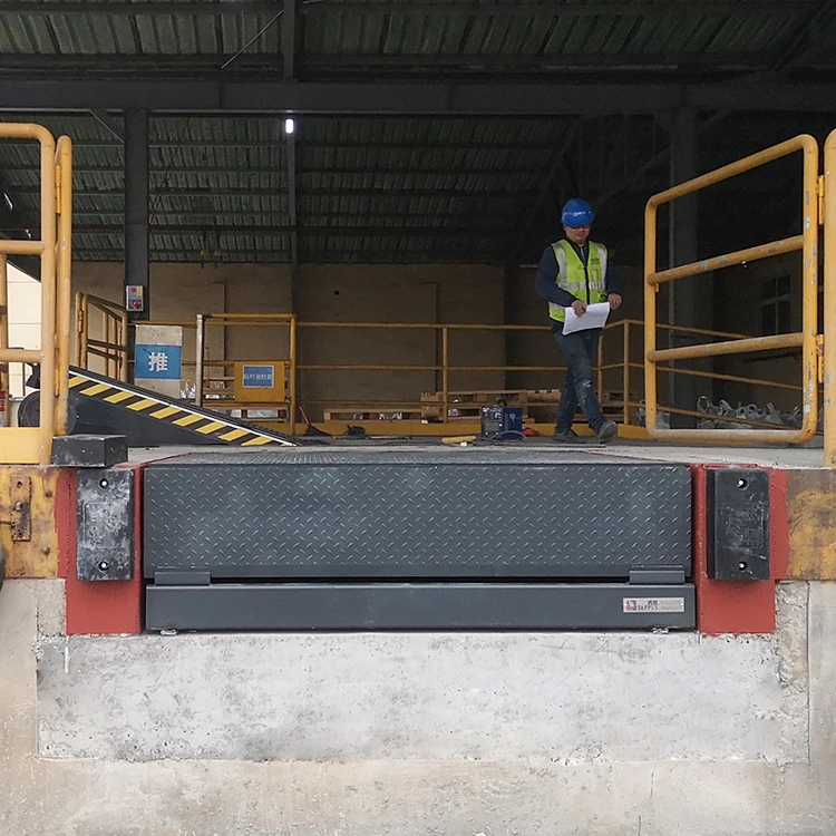 High-Performance Electric Hydraulic Dock LevelLer Flexible Loading Dock Plate Warehouse Dock Levelers