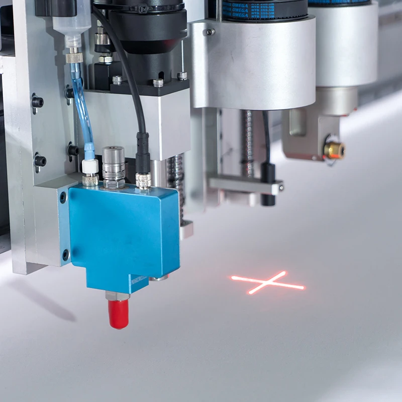ZXT Apparel Textile Machinery Digital Apparel Cutting System Fabric Pattern CNC Oscillating Knife Cutting Machine