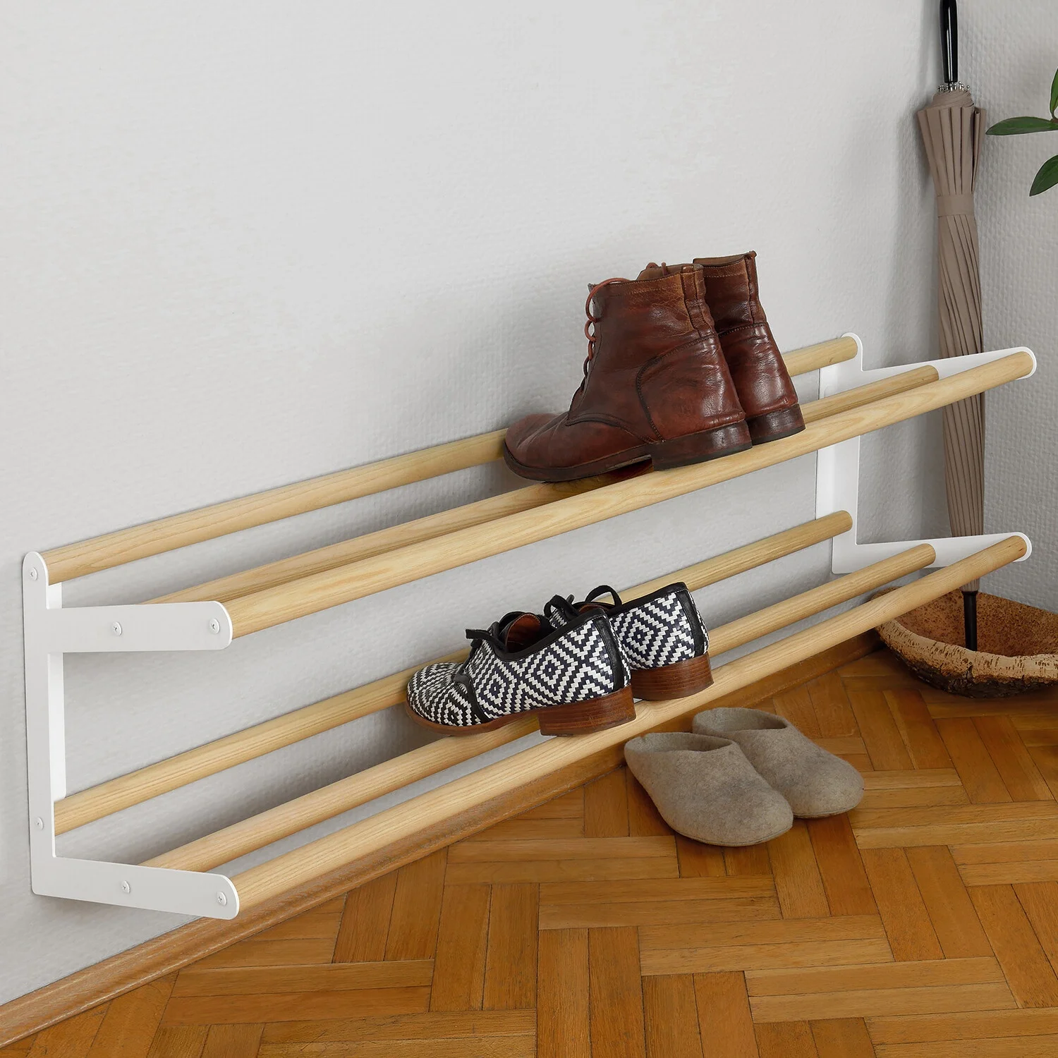 Wall Mounted Shoe Shoe Rack With Dowel Rods Dowels Wooden Diy Shoe
