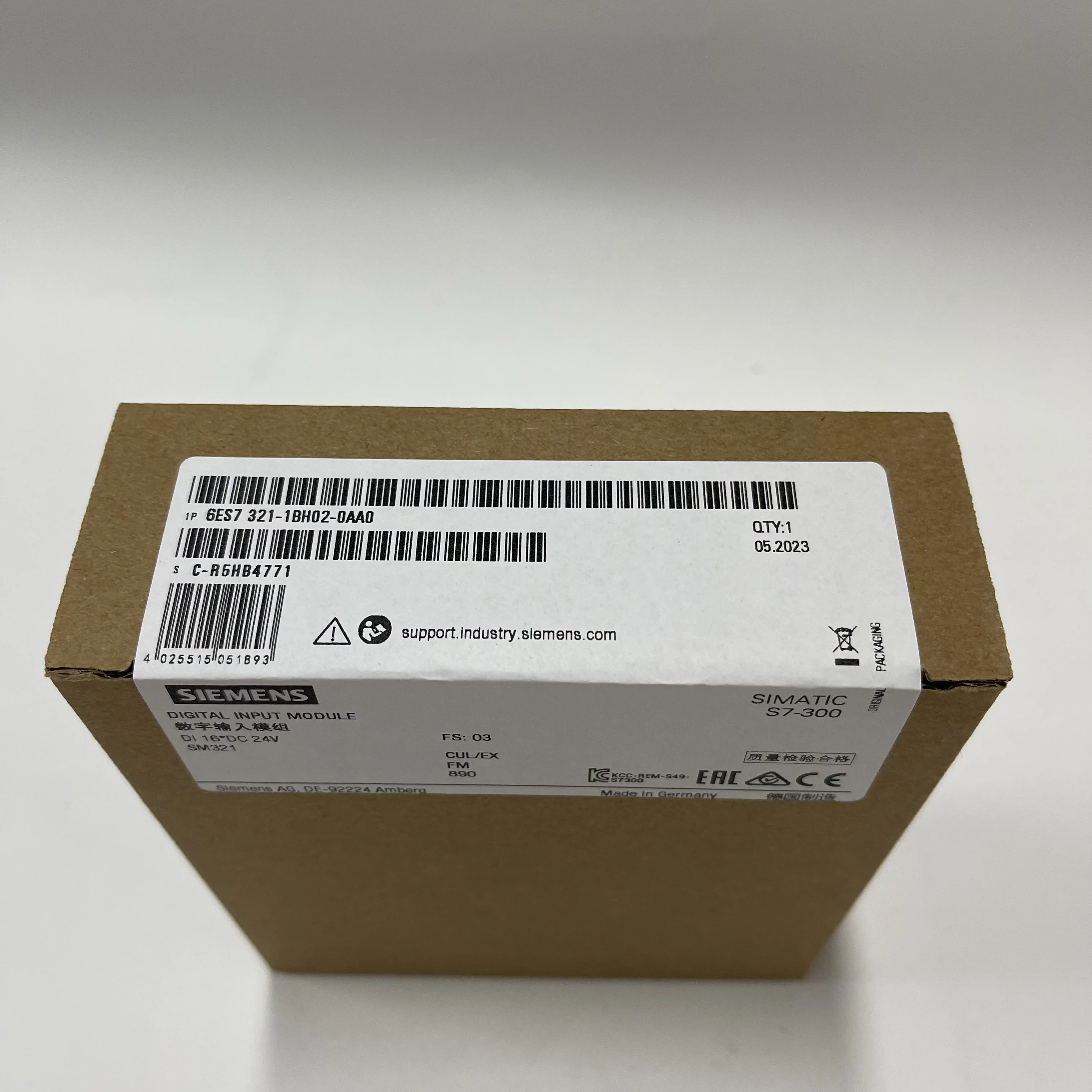 SIEMENS Digital Input Module S7-300 6ES7 321-1BH02-0AA0 SIEMENS Digital Input Module S7-300 6ES7 321-1BH02-0AA0
