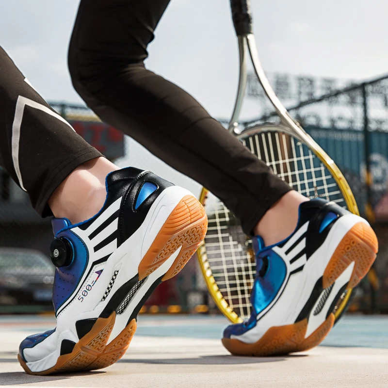 High Quality Unisex Ball Shoes Professional Training Sneakers Fashion Badminton Shoes Rotation Adjustable Men Women Golf Shoes