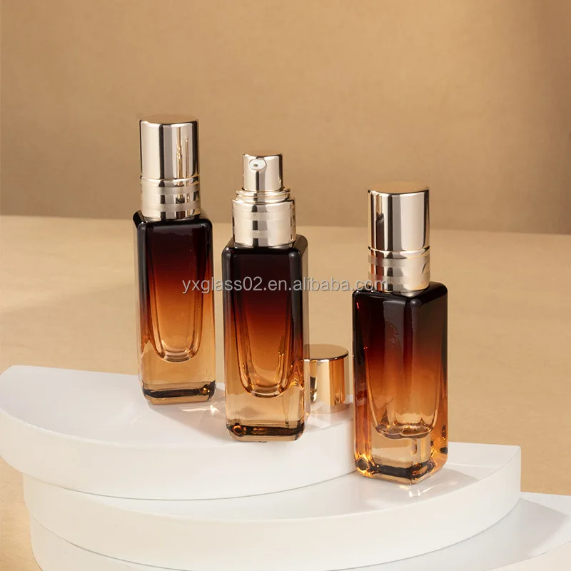 30ML Make up packaging empty bottle Luxury packaging bottle of new style Liquid foundation packaging container supplier