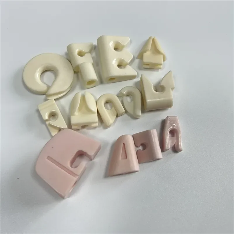 High Precision Textile Ceramic Eyelet Yarn Guide in 99% 95% Al2o3 Porcelain