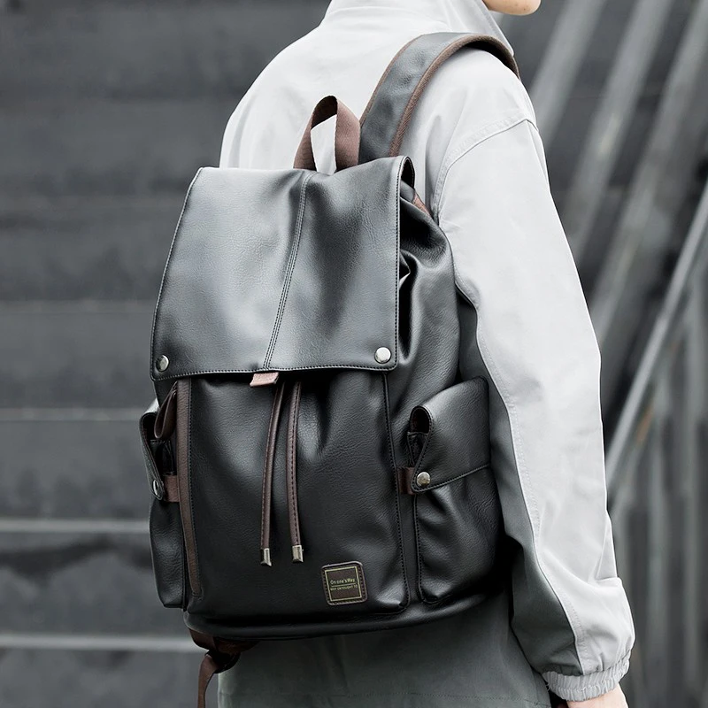 Мужской кожаный рюкзак с Кулиской