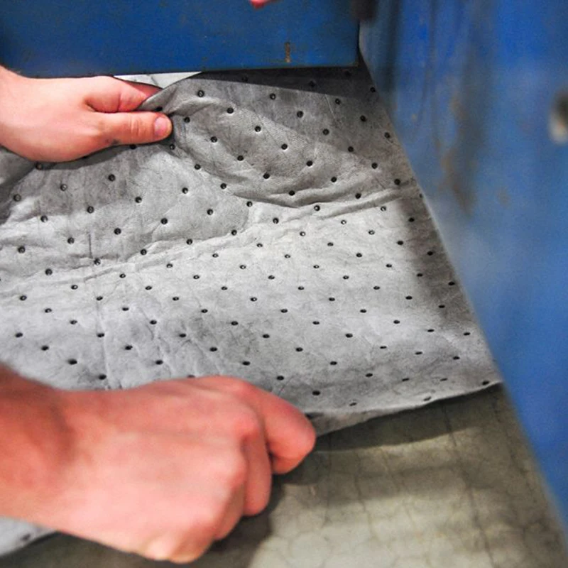 Eco-friendly Oil Spill Mat Absorb Hydrocarbon Water and Liquid Universal Absorbent Pads