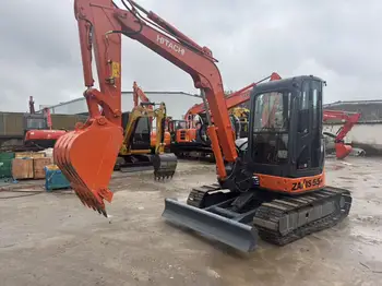 Hitachi ZX55 Mini Excavator 5.5Ton Crawler With Digging Bucket For