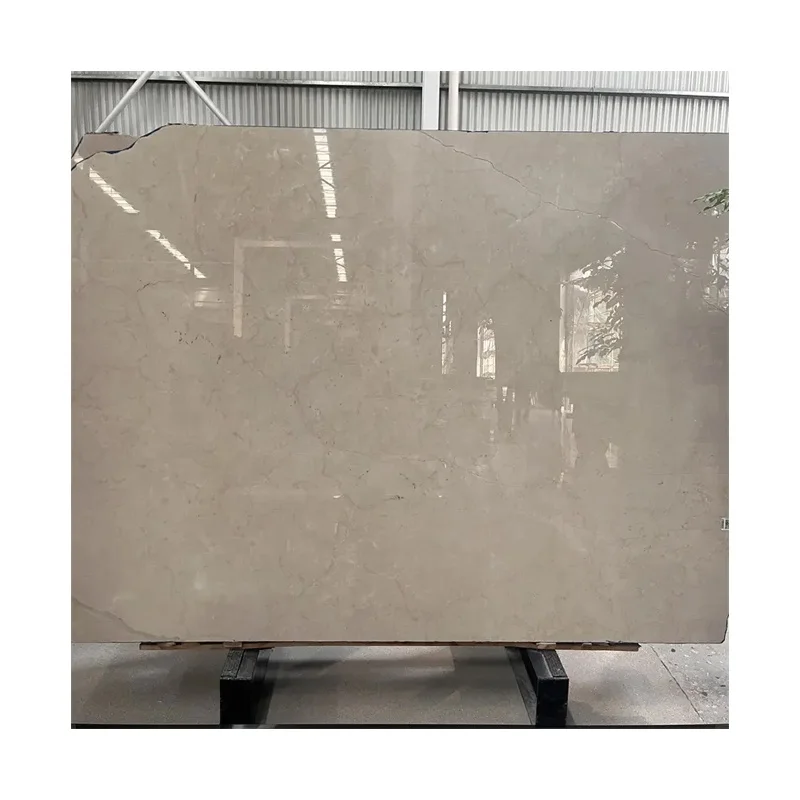 ألواح رخامية بيضاء اللون مخصصة الأبعاد لتصميم الجدران الداخلية، وألواح أرضية رخامية بيضاء عالية الجودة، ودرجات سلالم رخامية بيضاء