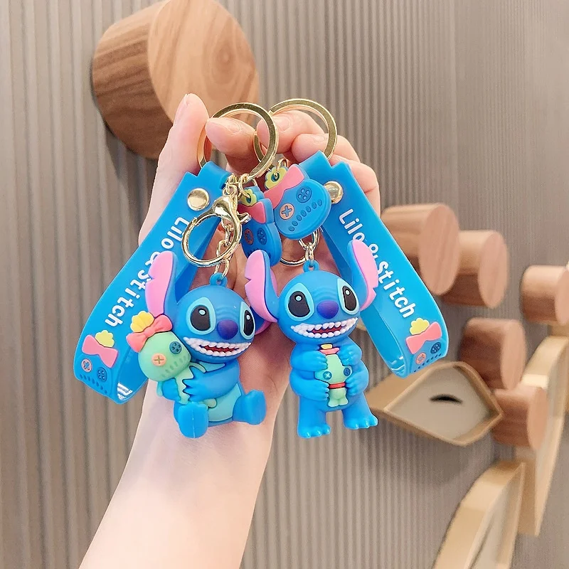 Porte-clés de dessin animé Disney Lilo & Stitch, mignon, cloche de poupée,  ornement de sac de Couple, pendentif de voiture, cadeau d'anniversaire pour  enfants - AliExpress