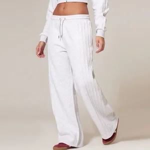 Oem Odm Factory High Quality  Loose Baggy Fit Gym Sweatpants Women Solid Color Thick Cotton Blank Straight Leg Sweatpants