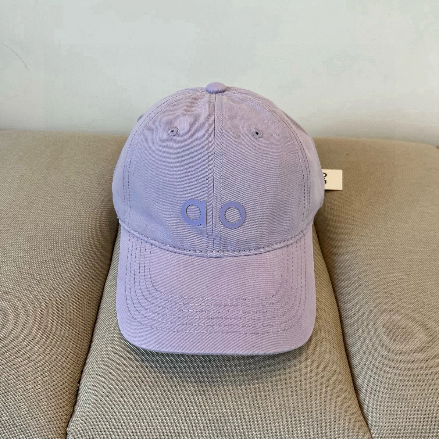 Men's and Women's Fashion Baseball Cap Casual Sun Protection Hat with Letter Pattern