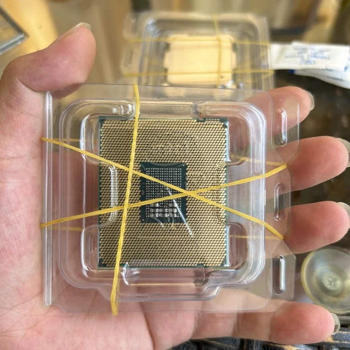 Xeon E5-2686 V4 Used Refurbished Server CPU Processor for Desktop LGA 1151 Socket Models 2667 2680 2689 2690 2695 2696 2697 2698