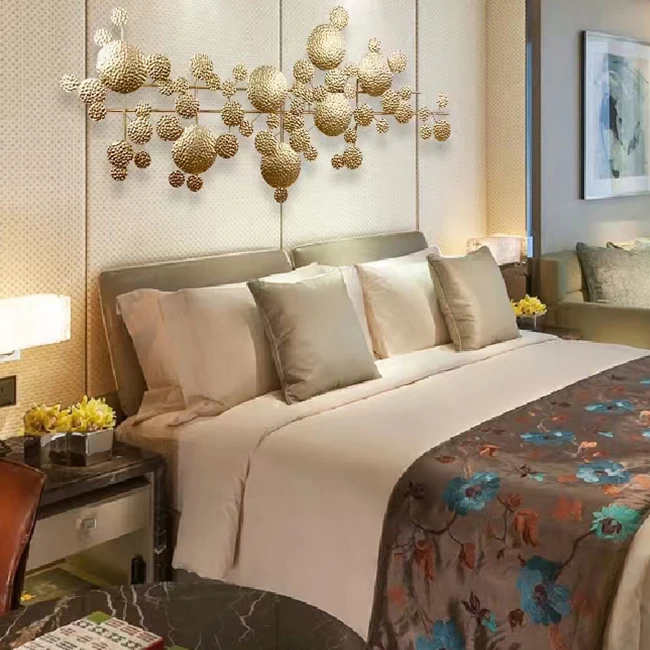 134*66cm Excellent Modeling Design Wall Hanging Metal Decor Light