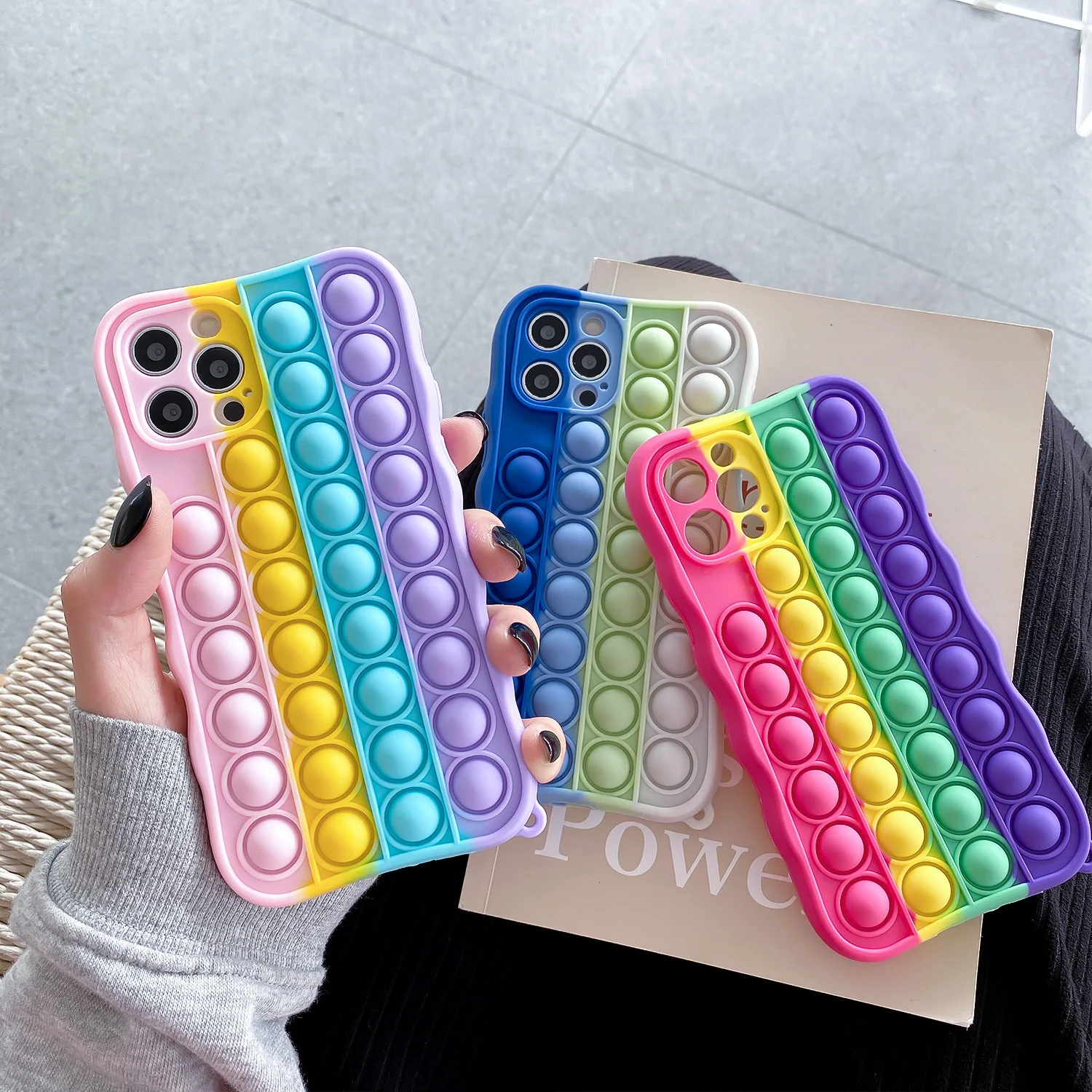 Laudtec New Design Food Grade Silicone Mobile Phone Case Shockproof Print For iPhone 13 12 12 Plus Custom Logo