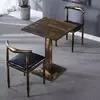 60*60 una mesa y dos sillas de madera quemada