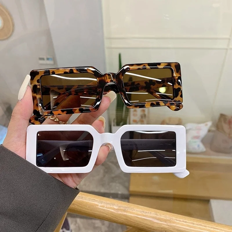Gafas de sol rectangulares pequeñas para mujer, lentes de sol