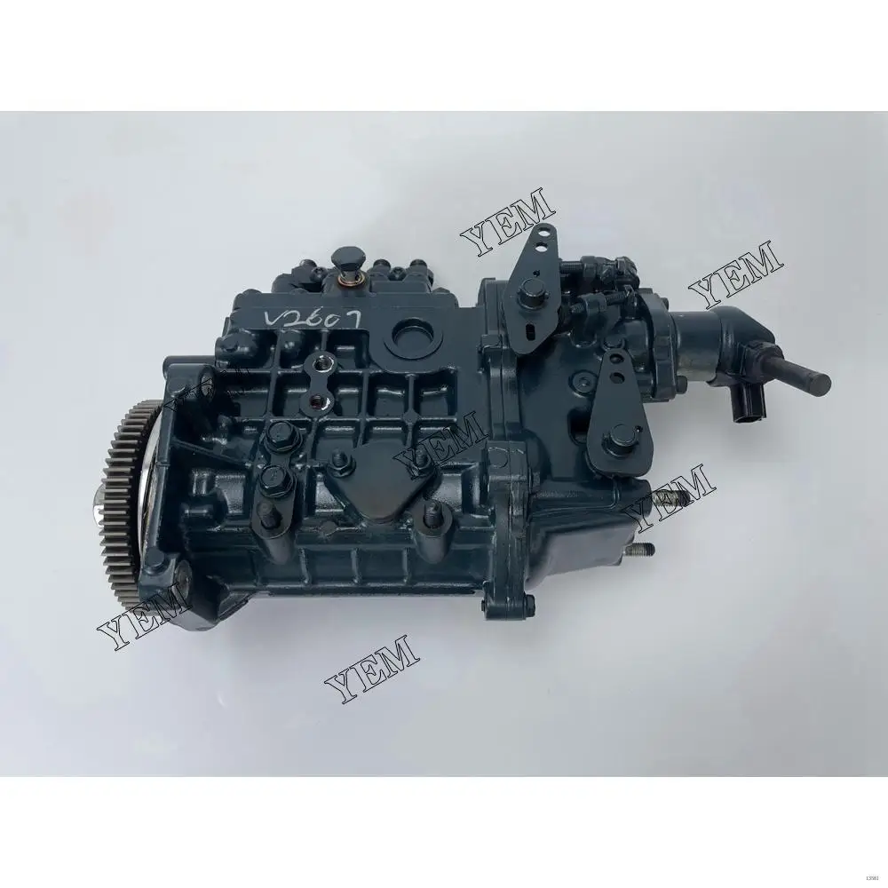 Good Quality V2607 Fuel Injection Pump Assy 1J730-51013 Fit for Kubota V2607 Engine.