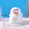 Pupazzo di neve che scia