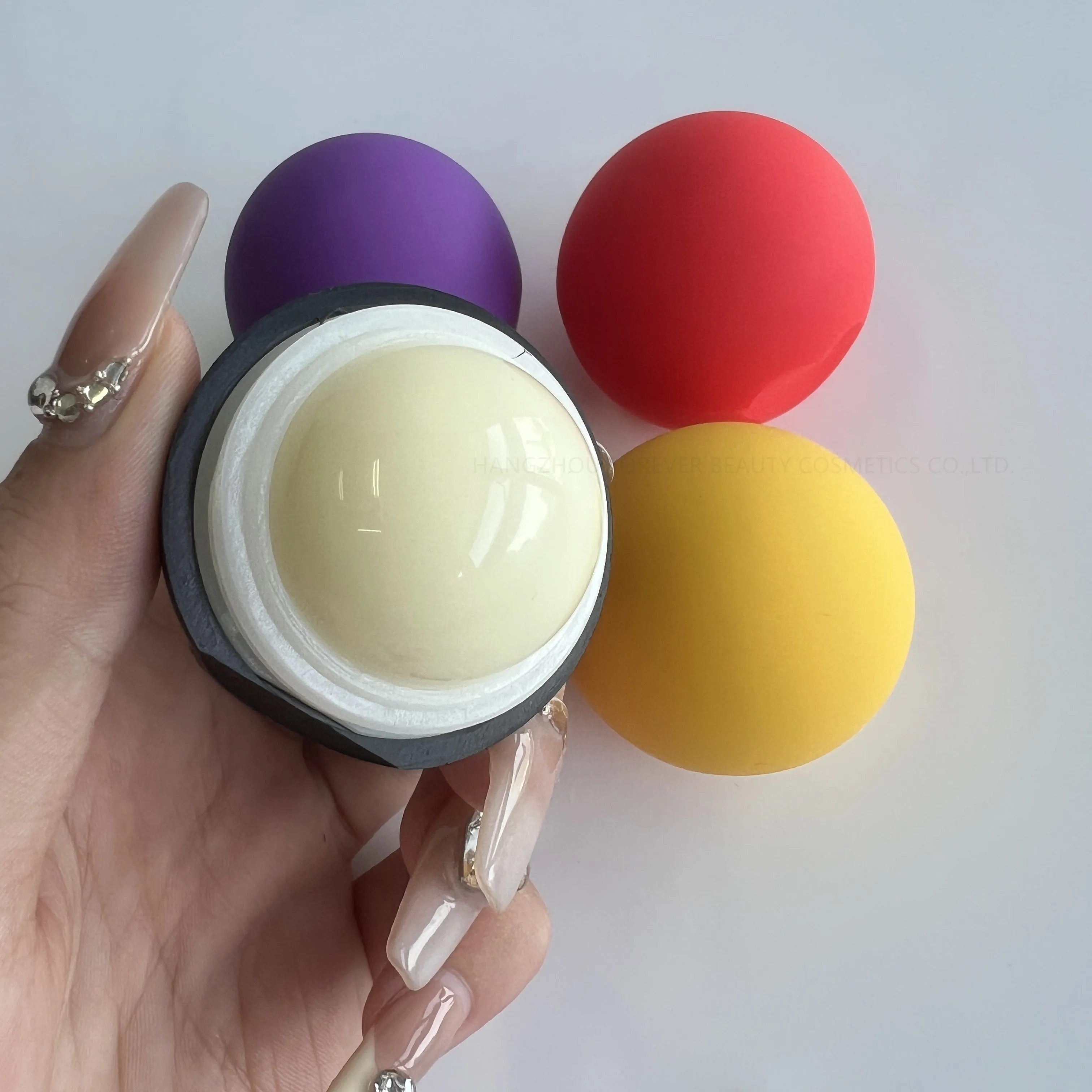 Private Label Custom Container SPF 30 Hydrating Moisturizing White Candy Flavor Lip Balm Ball