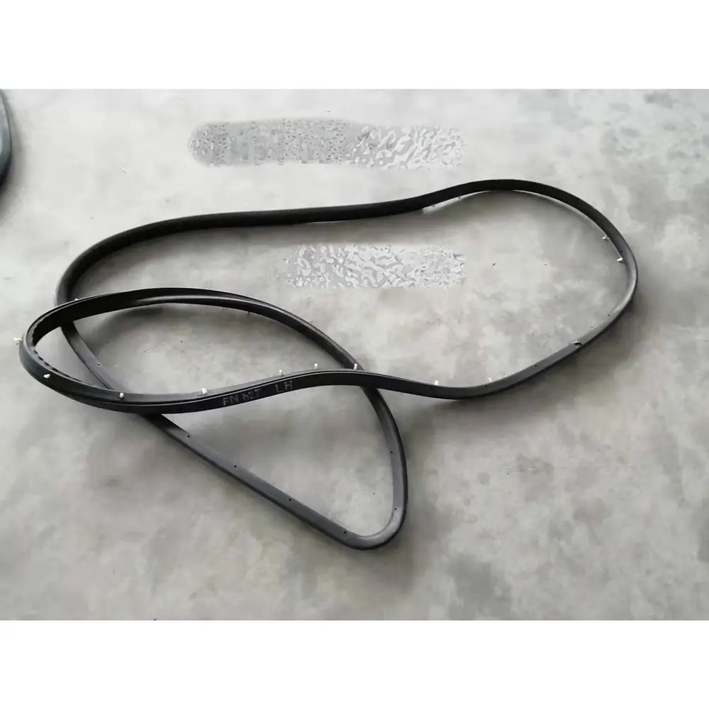 Door Rubber LH for Mitsubishi Fuso MP518 Truck Spare Parts