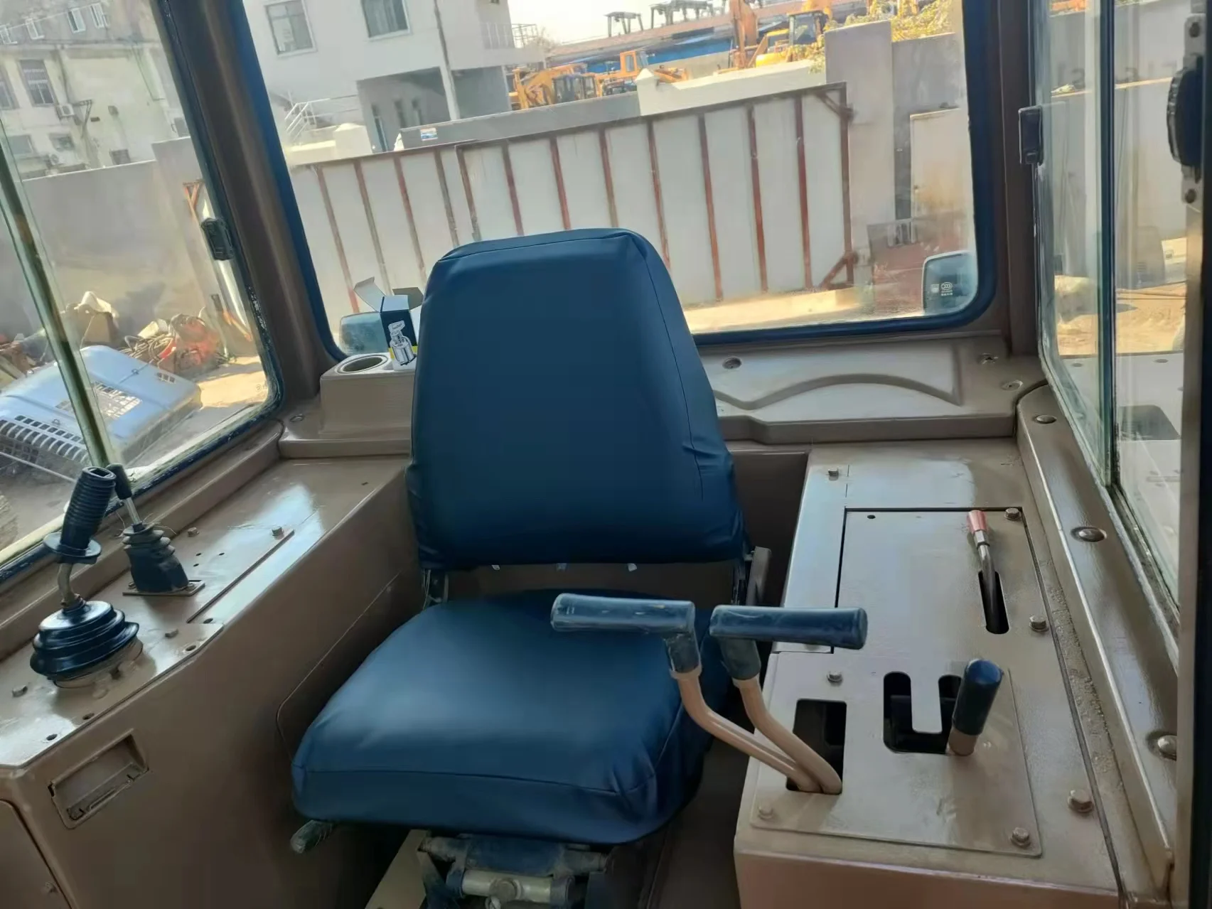 Подержанный бульдозер cat d6g d6h, сделано в Японии, б/у грейдер 2015 2016