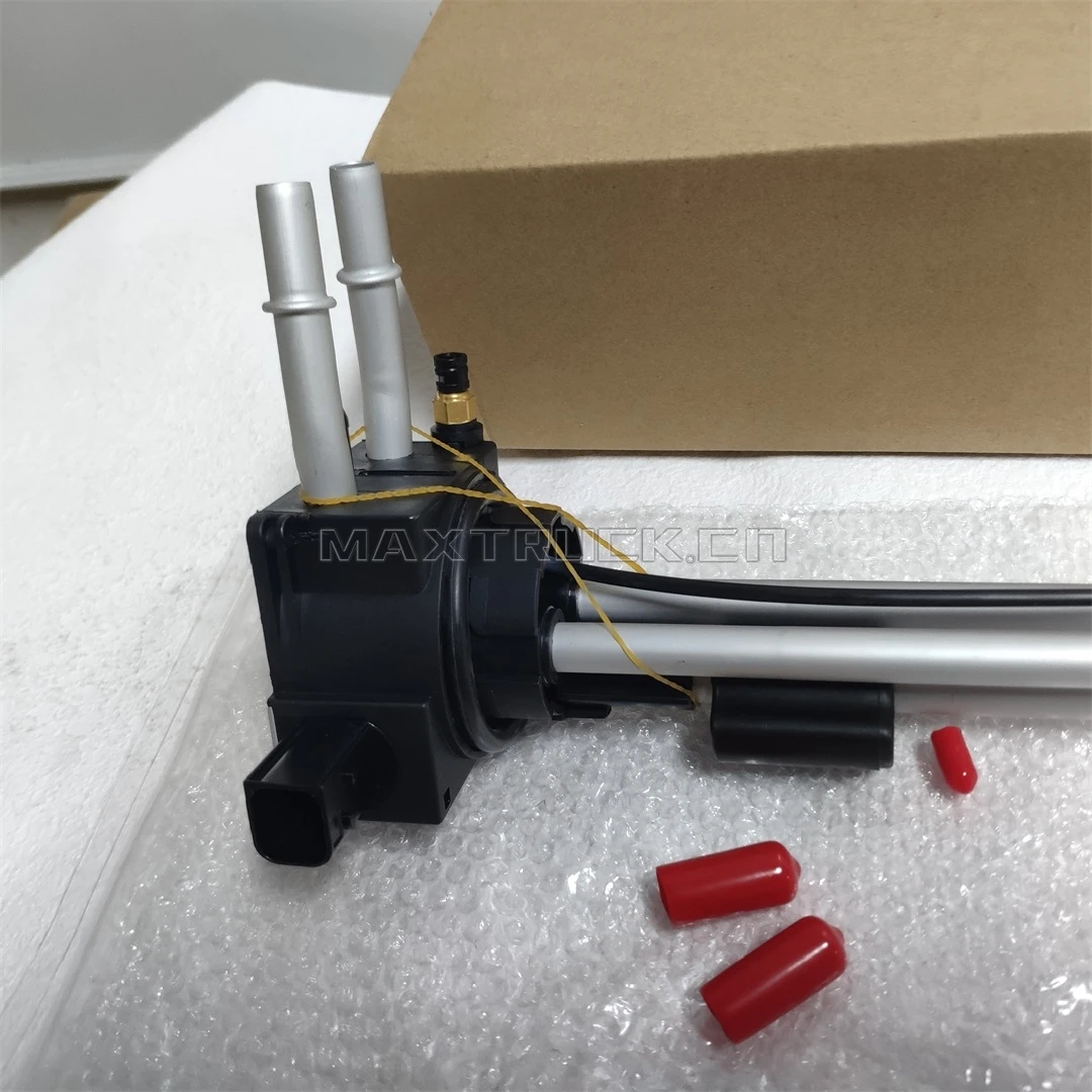 Truck Parts 0095428218 0175422017 Fuel Level Sensor for
