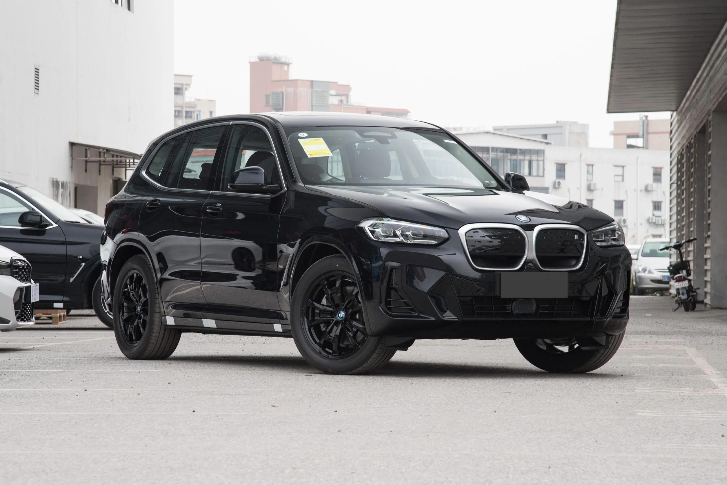 BMW ix3  manufacture