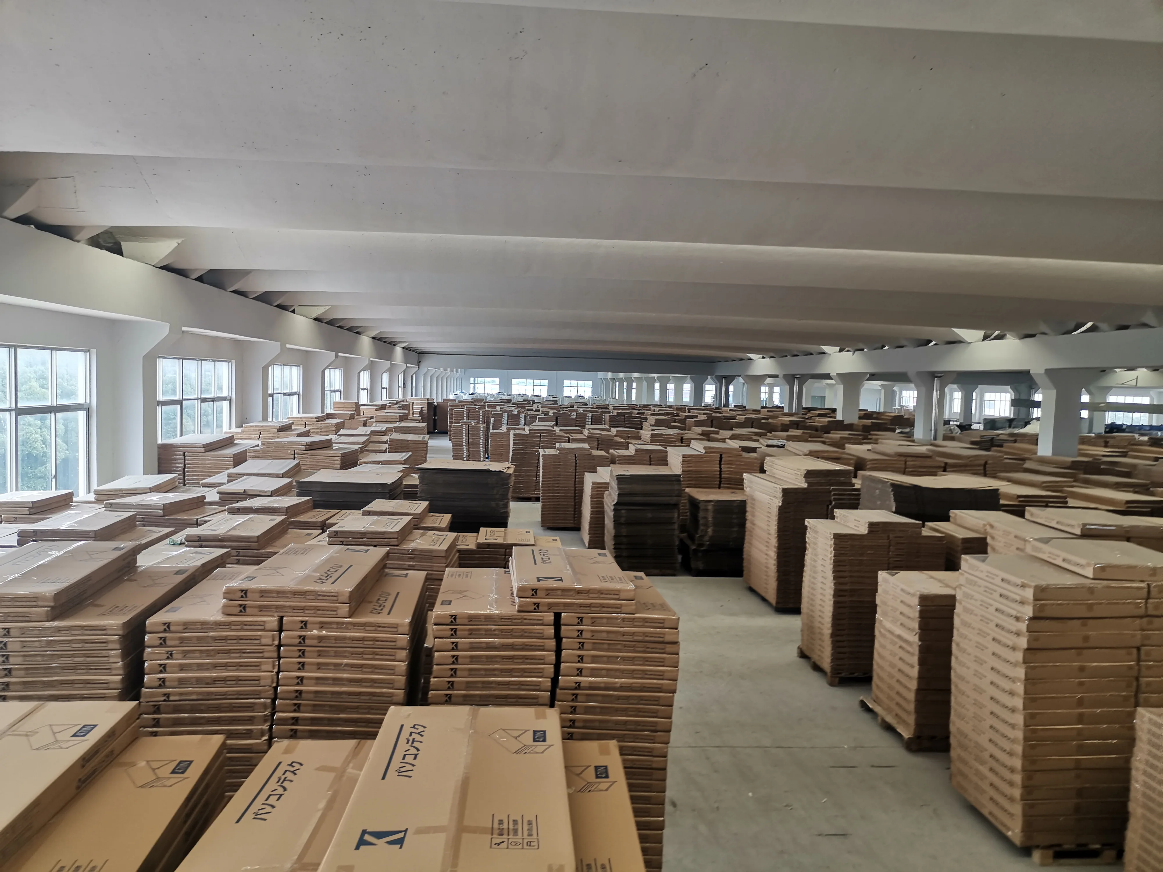 Modern Simple Design Computer Table Solid Wood Computer Desktop Home ...