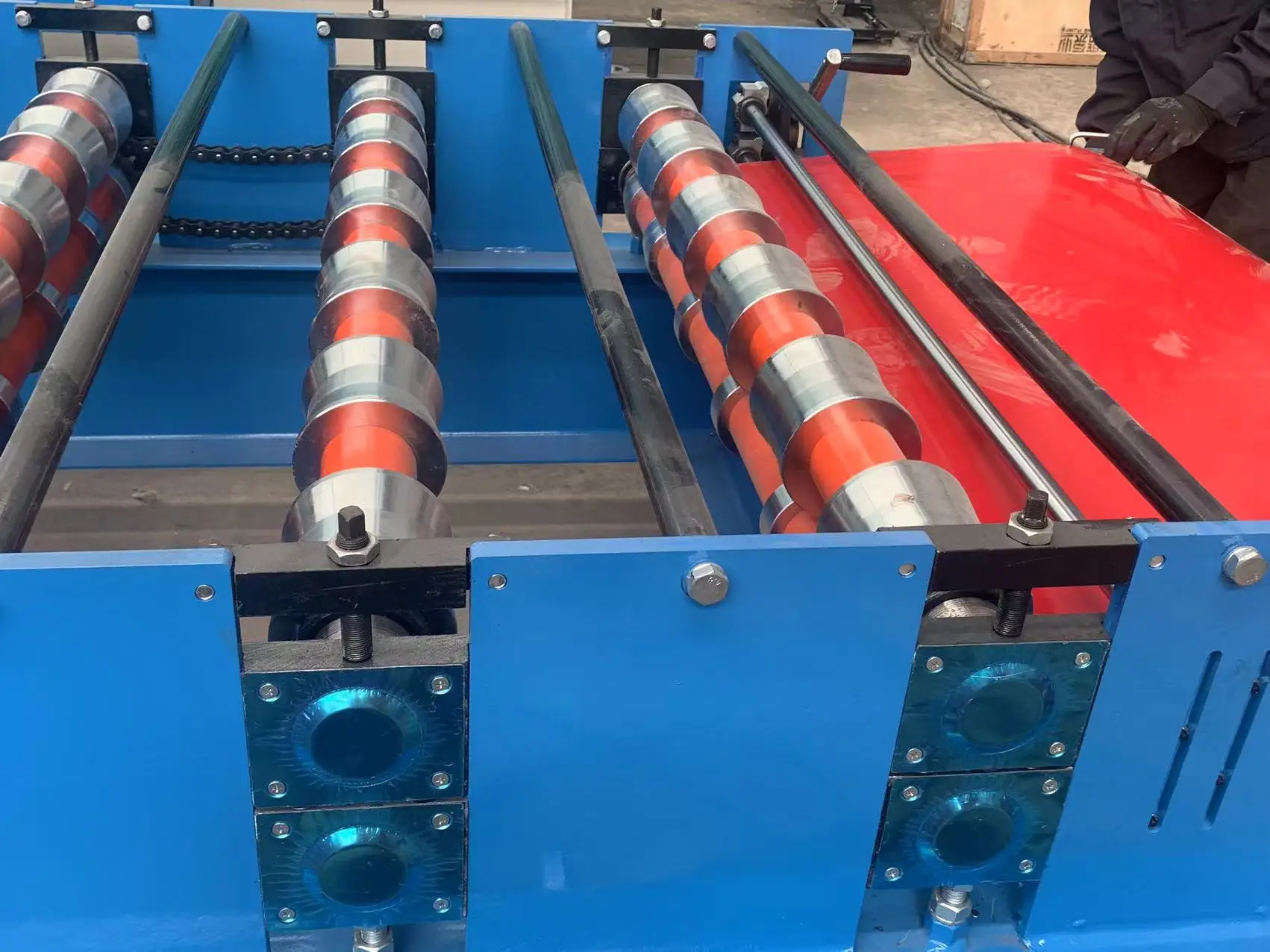 Building Use Customizable Trapezoidal Tile Metal Roofing Sheet Roll Forming Machine Wall Panel Machinery Price Production Line