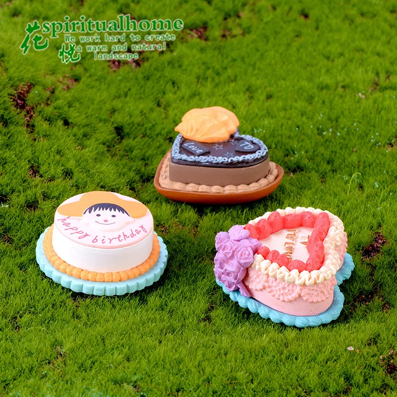 Puppenhaus-Zubehör 'Be Mine Heart Cake' – 1:24 Maßstab, Herz-Kuchen Für Café Oder Bäckerei