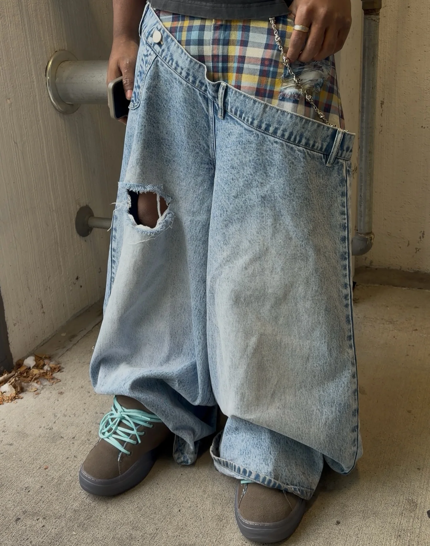 SALATI Denim Manufacturer Customizes Street Style Vintage Pickled Patchwork Plaid Washed Wide Leg Loose Distressed Jeans for Men gallery 4