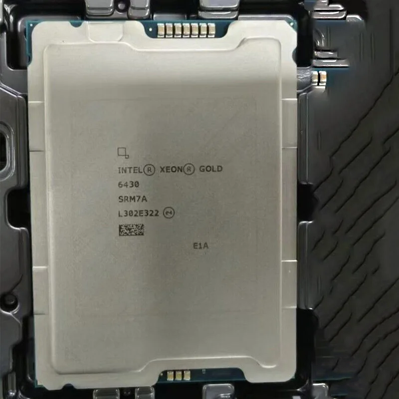 Processeur Serveur Intel Xeon Gold 6433N QS - 32 Cœurs / 64 Threads - 2.0 GHz - Socket LGA-4677