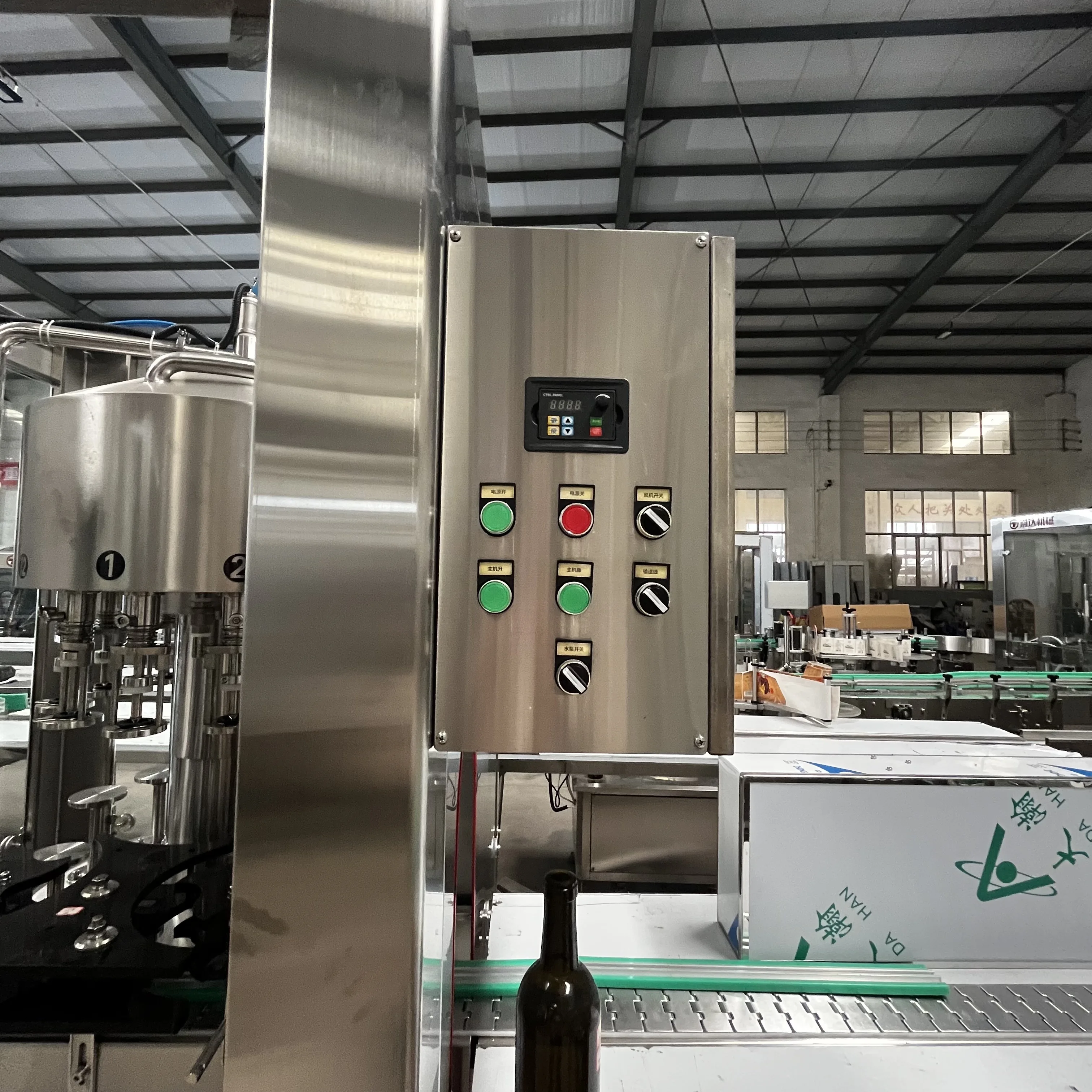 Fully Automatic Counter Pressure Filling Machine Rotary Filler Grape Wine Bottling Machine