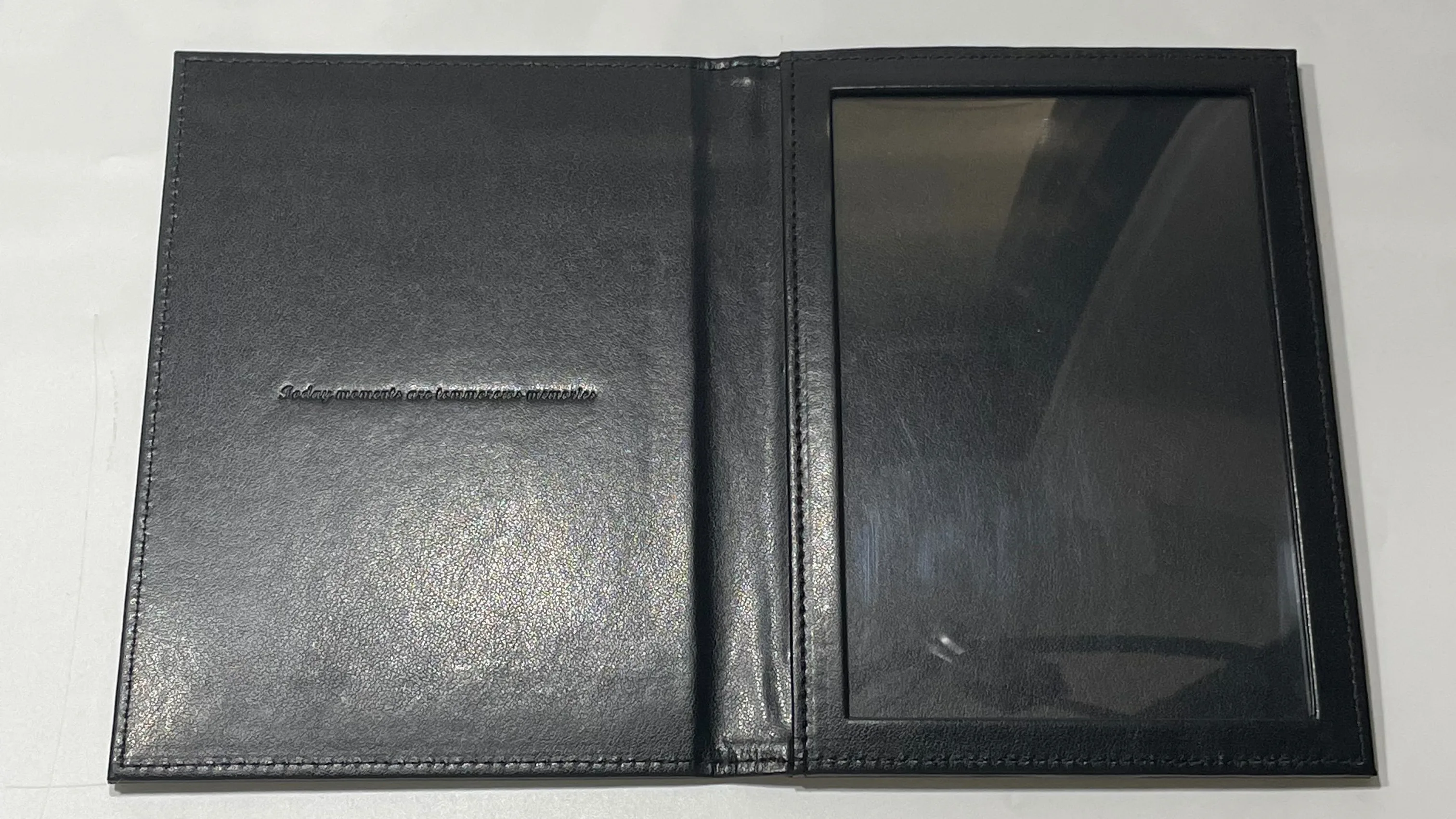 Black Napa Leather Folding 5 X 7 Landscape Folding Picture Frame Double